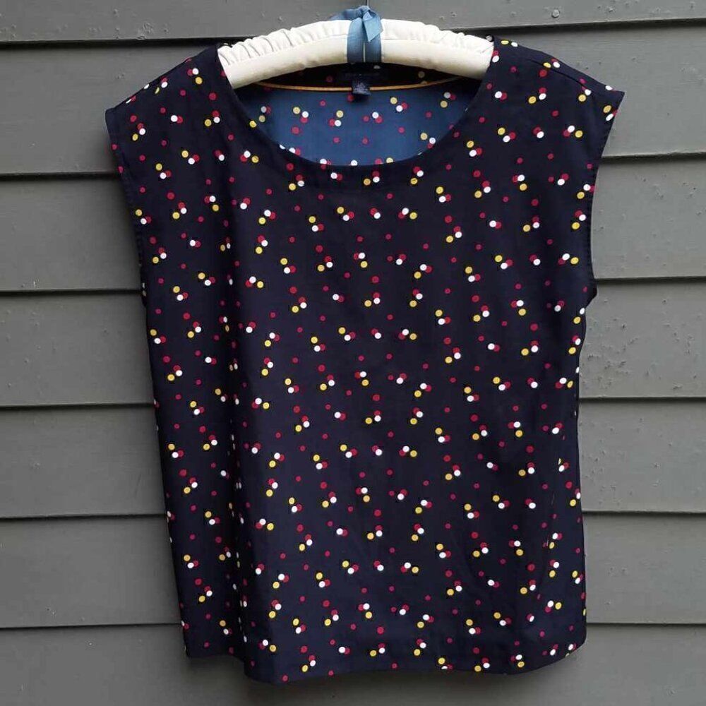 Tommy Hilfiger Black Red Yellow Print Top Size Large